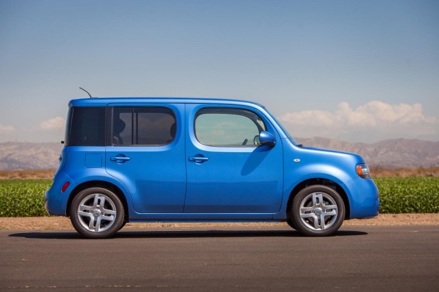 2014 Nissan Cube (5).jpg